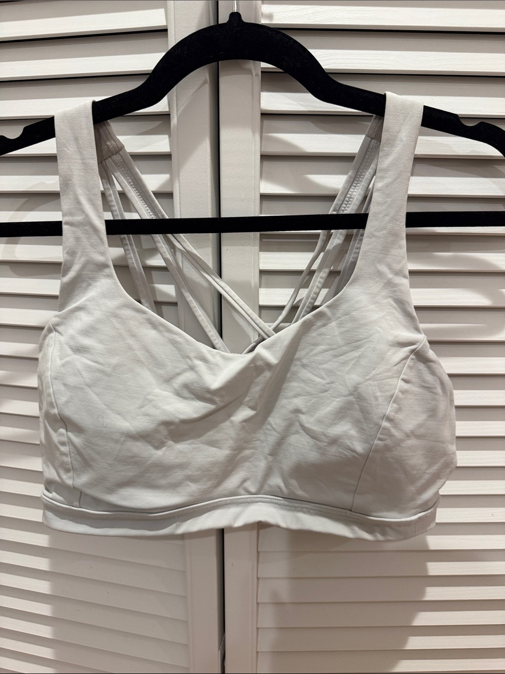 Free to be serene - lululemon size 10